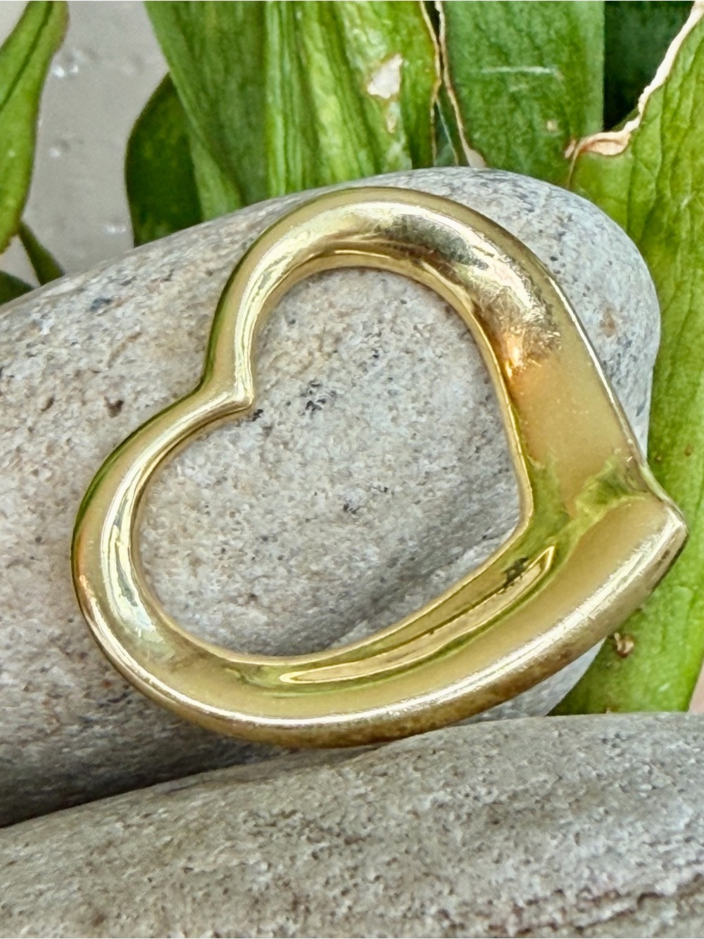 Tiffany 18k gold Elsa Peretti heart
